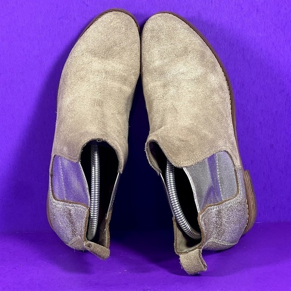 TOMS Women's Ella Taupe & Silver Suede Leather Ankle Bootie Shoe Size 9 - Picture 5 of 9